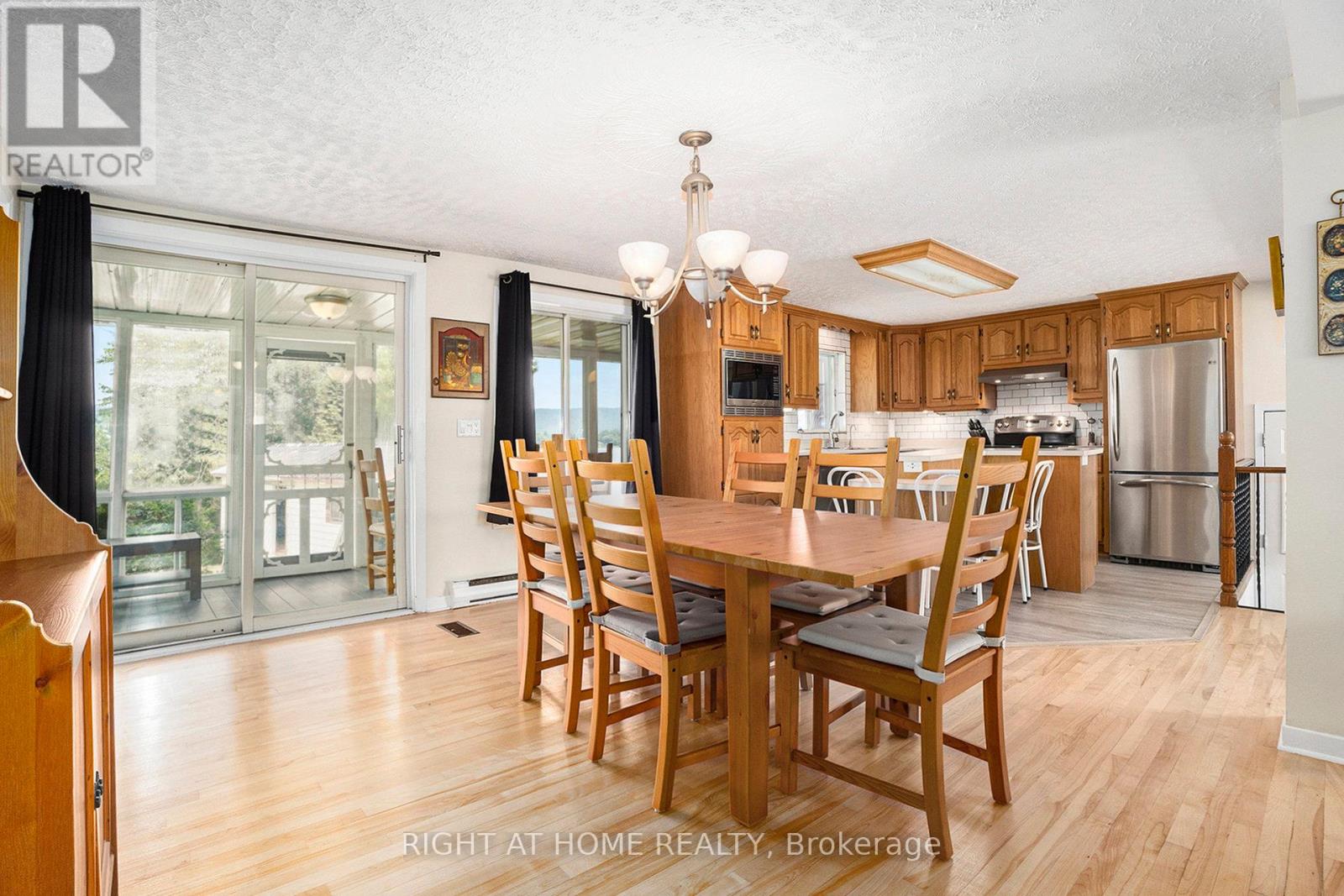 1103 Conc 1 Alfred Road, Alfred And Plantagenet, Ontario  K0B 1J0 - Photo 8 - X12390463