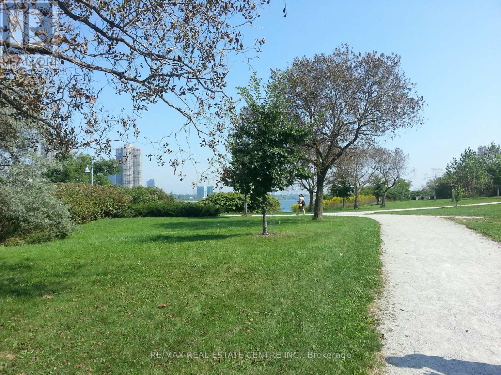 2302 - 20 Shore Breeze Drive, Toronto, Ontario  M8V 0C7 - Photo 5 - W12282001