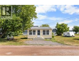 18 Pelican Avenue, Grand-Barachois, Ca