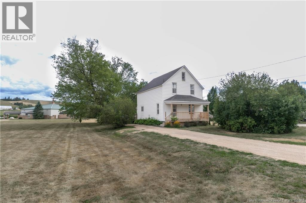 290 St. George Street, Sussex, New Brunswick  E4E 1G6 - Photo 1 - NB125961