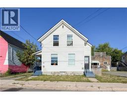 97-99 Lester, Moncton, Ca
