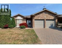 27 Home Place, Chatham, Ca