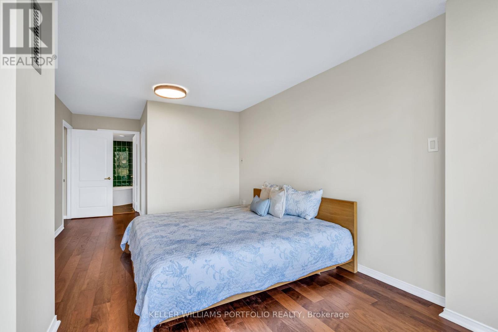 805 - 10 Tichester Road N, Toronto, Ontario  M5P 3M4 - Photo 16 - C12390449