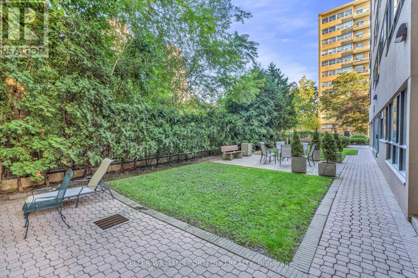 805 - 10 Tichester Road N, Toronto, Ontario  M5P 3M4 - Photo 33 - C12390449