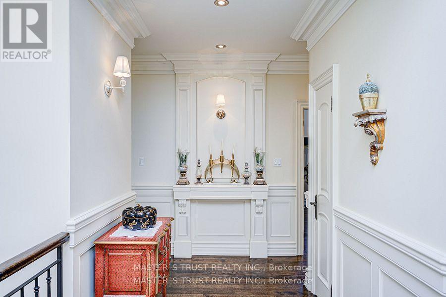 216 Parkview Avenue, Toronto, Ontario  M2N 3Y8 - Photo 25 - C12390475