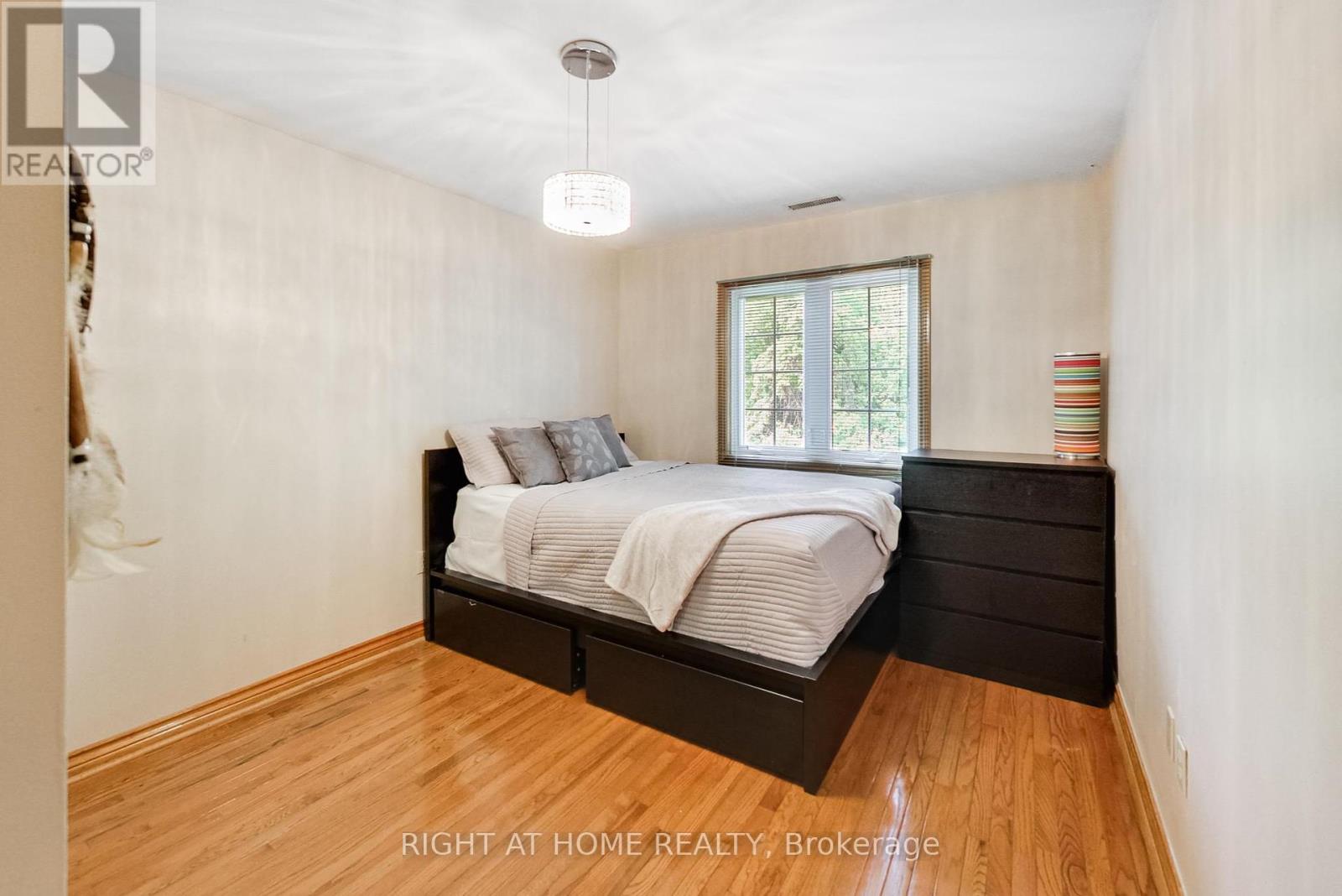 8 Suraty Avenue, Toronto, Ontario  M1P 4E1 - Photo 26 - E12390466
