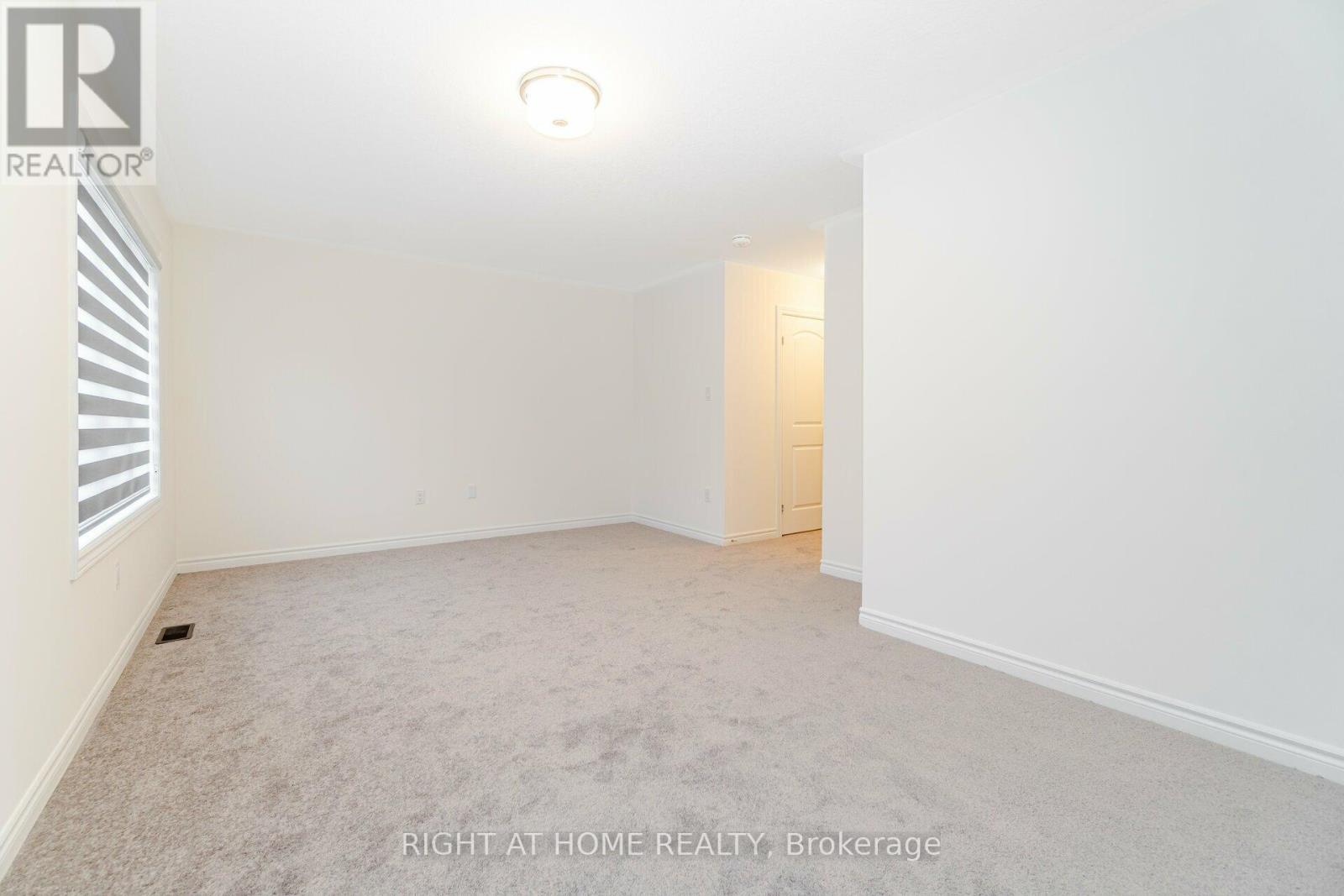 20 Copeman Avenue, Brantford, Ontario  N3V 0B3 - Photo 19 - X12347443