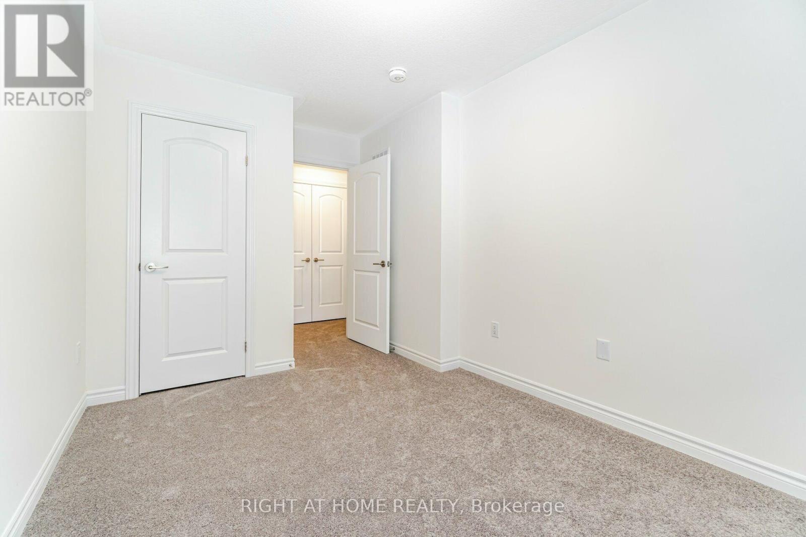 20 Copeman Avenue, Brantford, Ontario  N3V 0B3 - Photo 23 - X12347443