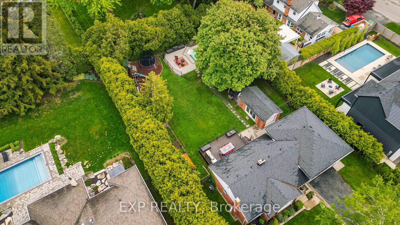 951 Gorton Avenue, Burlington (Bayview), Ontario  L7T 1S6 - Photo 43 - W12390459