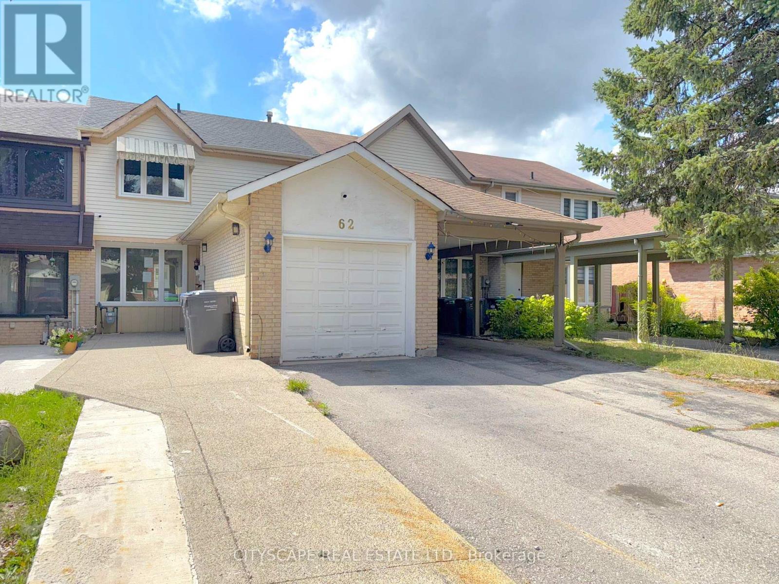 62 BARRINGTON CRESCENT, Brampton, Ontario