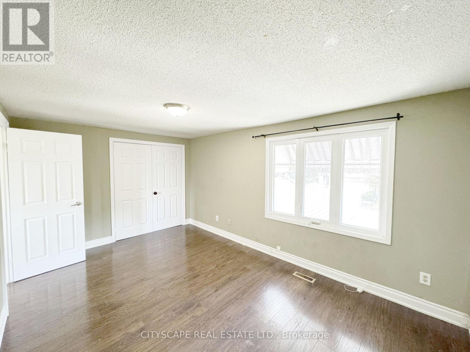 62 Barrington Crescent, Brampton, Ontario  L6Z 1N3 - Photo 18 - W12390462