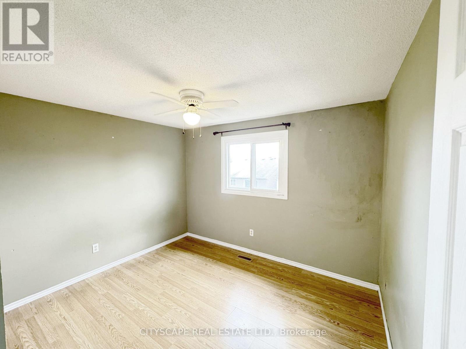 62 Barrington Crescent, Brampton, Ontario  L6Z 1N3 - Photo 22 - W12390462