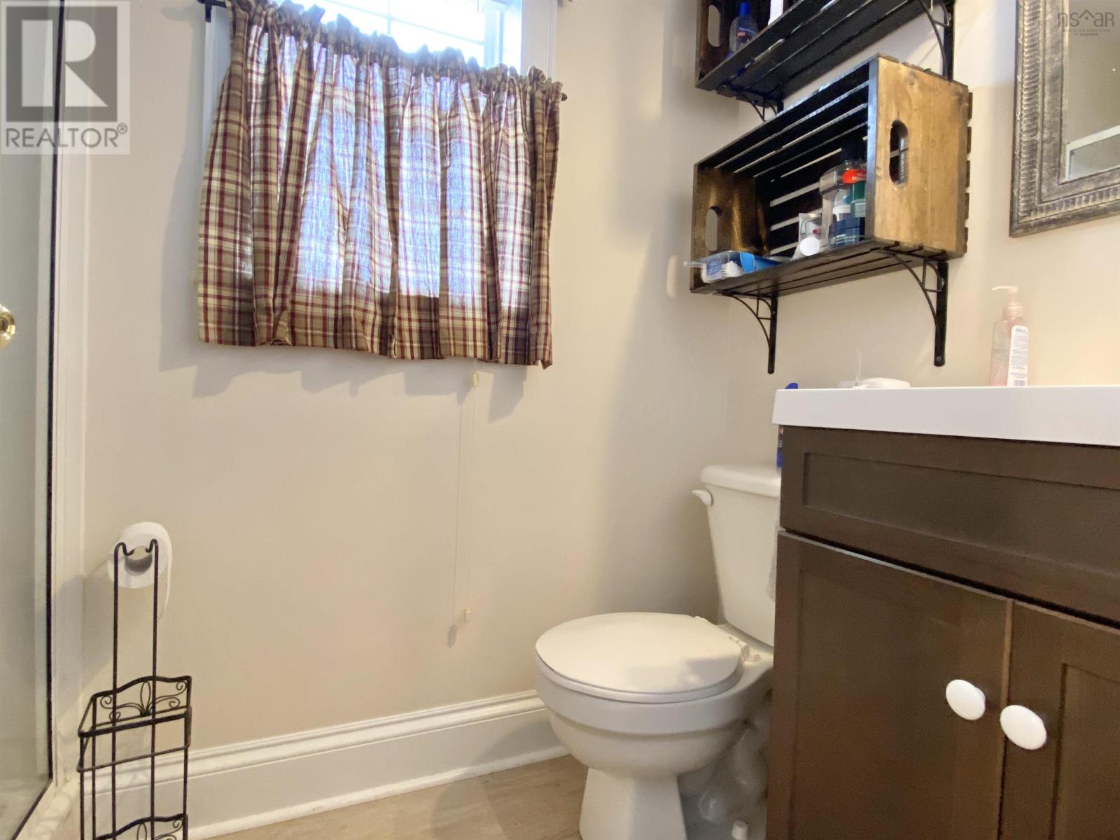 697 Belmont Road, Belmont, Nova Scotia  B0N 2A0 - Photo 18 - 202522749