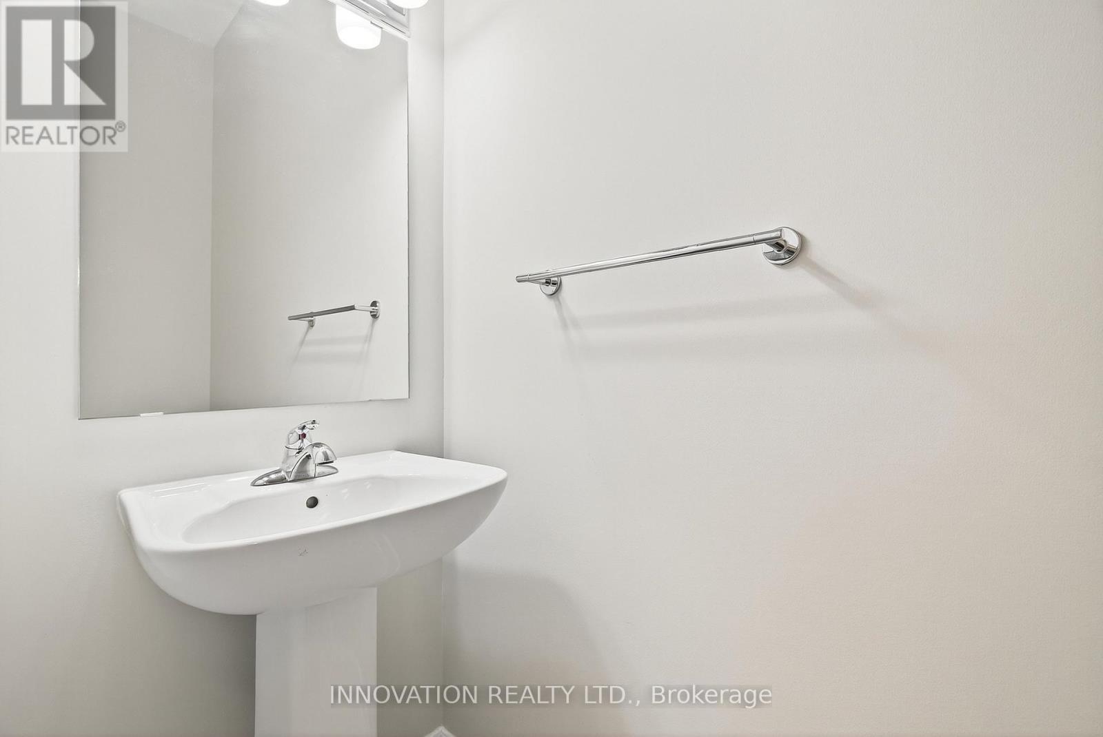 105 Nepeta Crescent, Ottawa, Ontario  K1T 0S4 - Photo 6 - X12390501