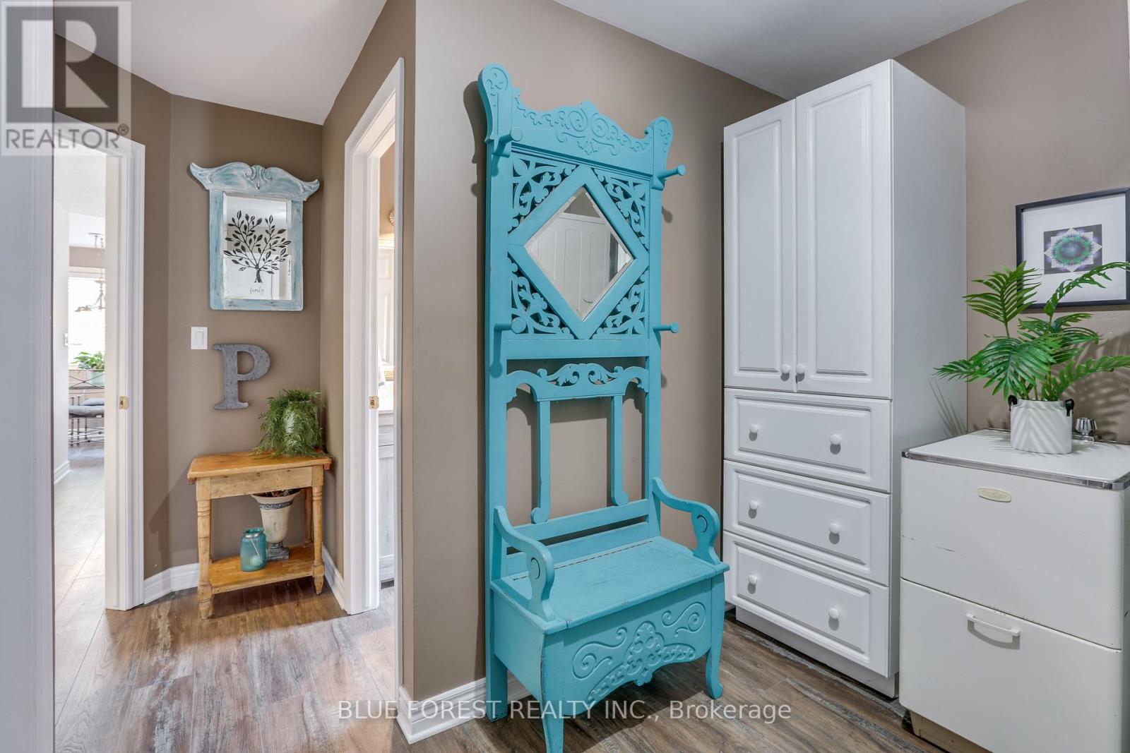 14 Eric Drive, Thames Centre, Ontario  N0L 1G1 - Photo 16 - X12390518