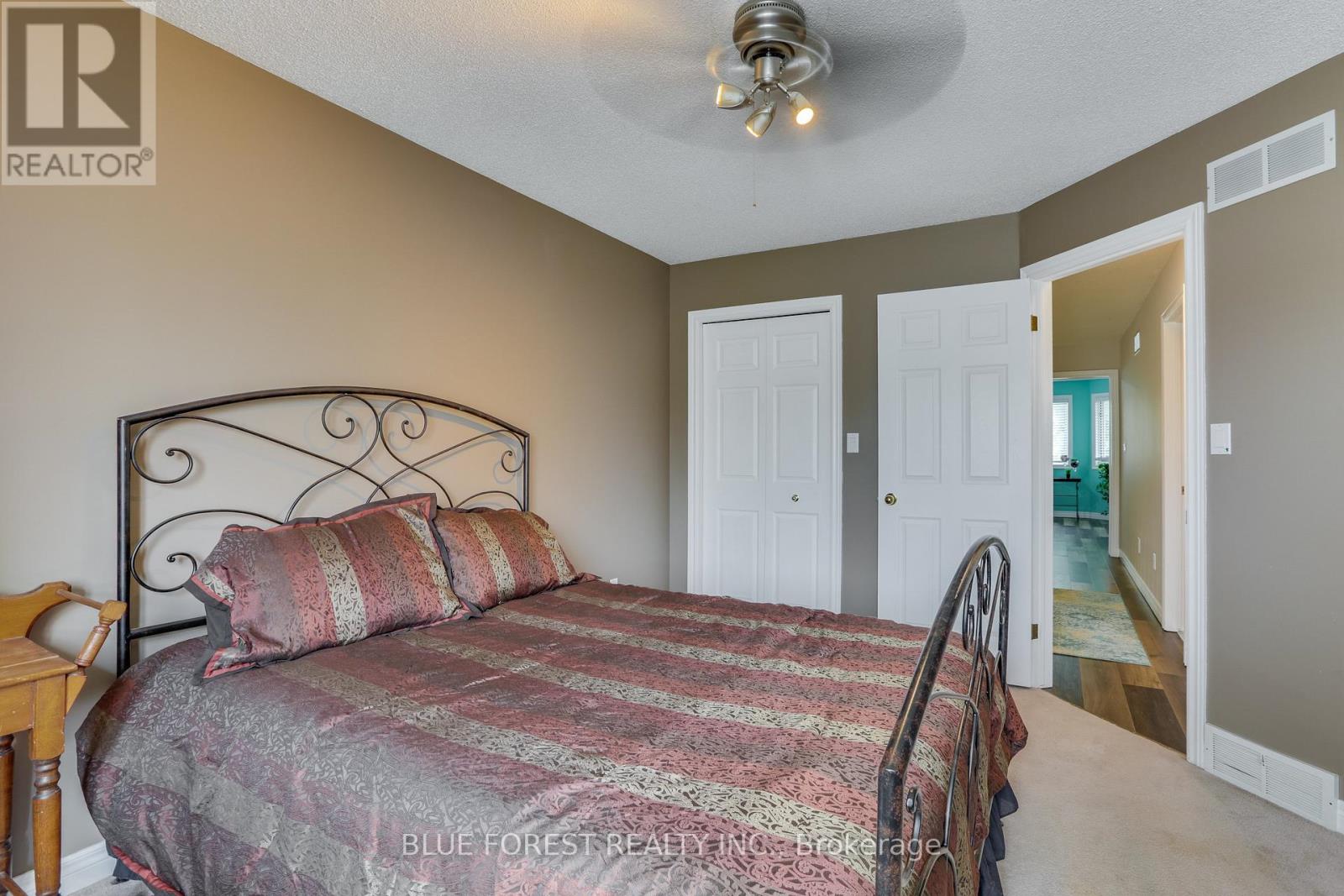 14 Eric Drive, Thames Centre, Ontario  N0L 1G1 - Photo 23 - X12390518