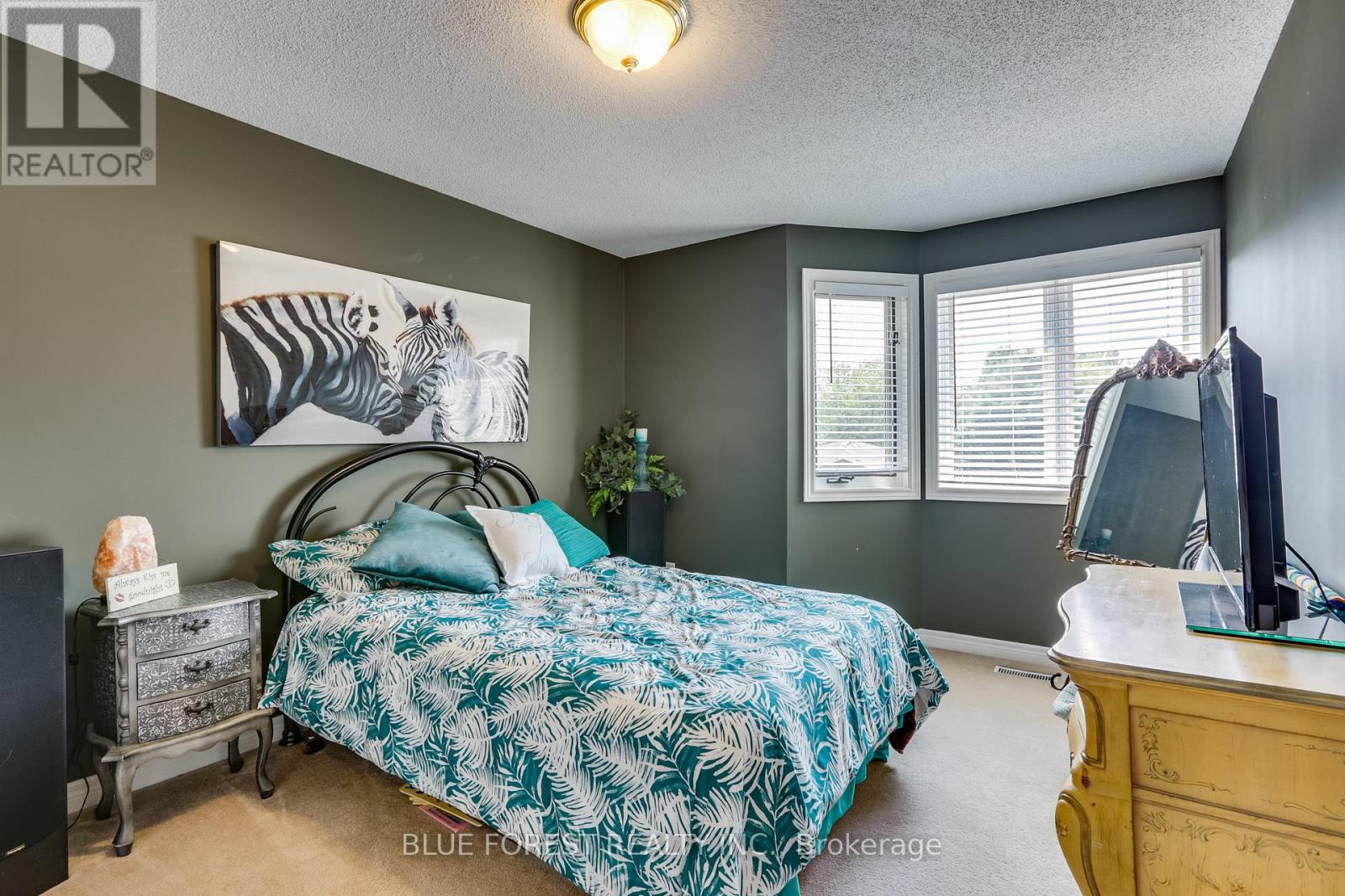 14 Eric Drive, Thames Centre, Ontario  N0L 1G1 - Photo 24 - X12390518