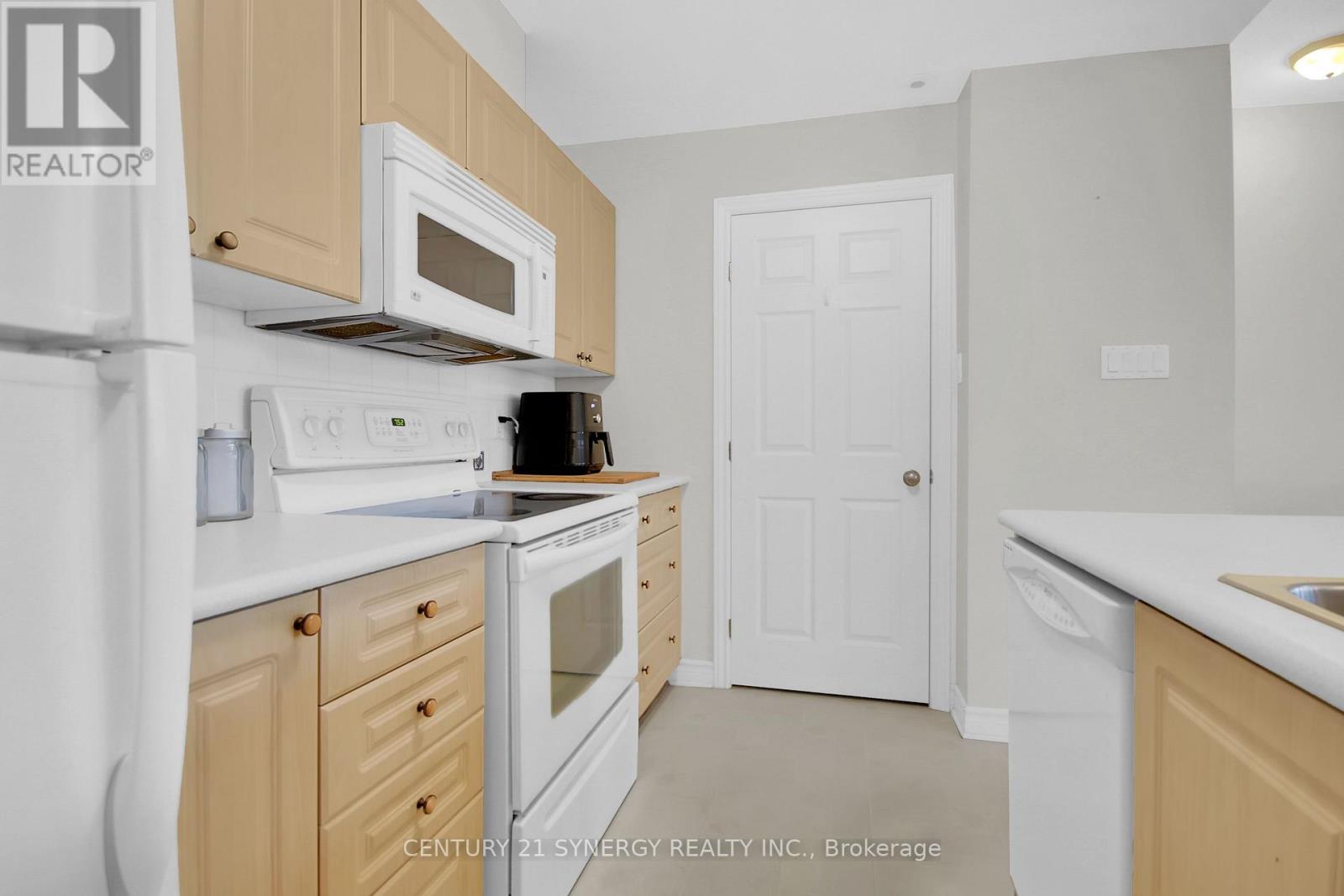 C - 145 Oldfield Street, Ottawa, Ontario  K2G 7C7 - Photo 11 - X12390555