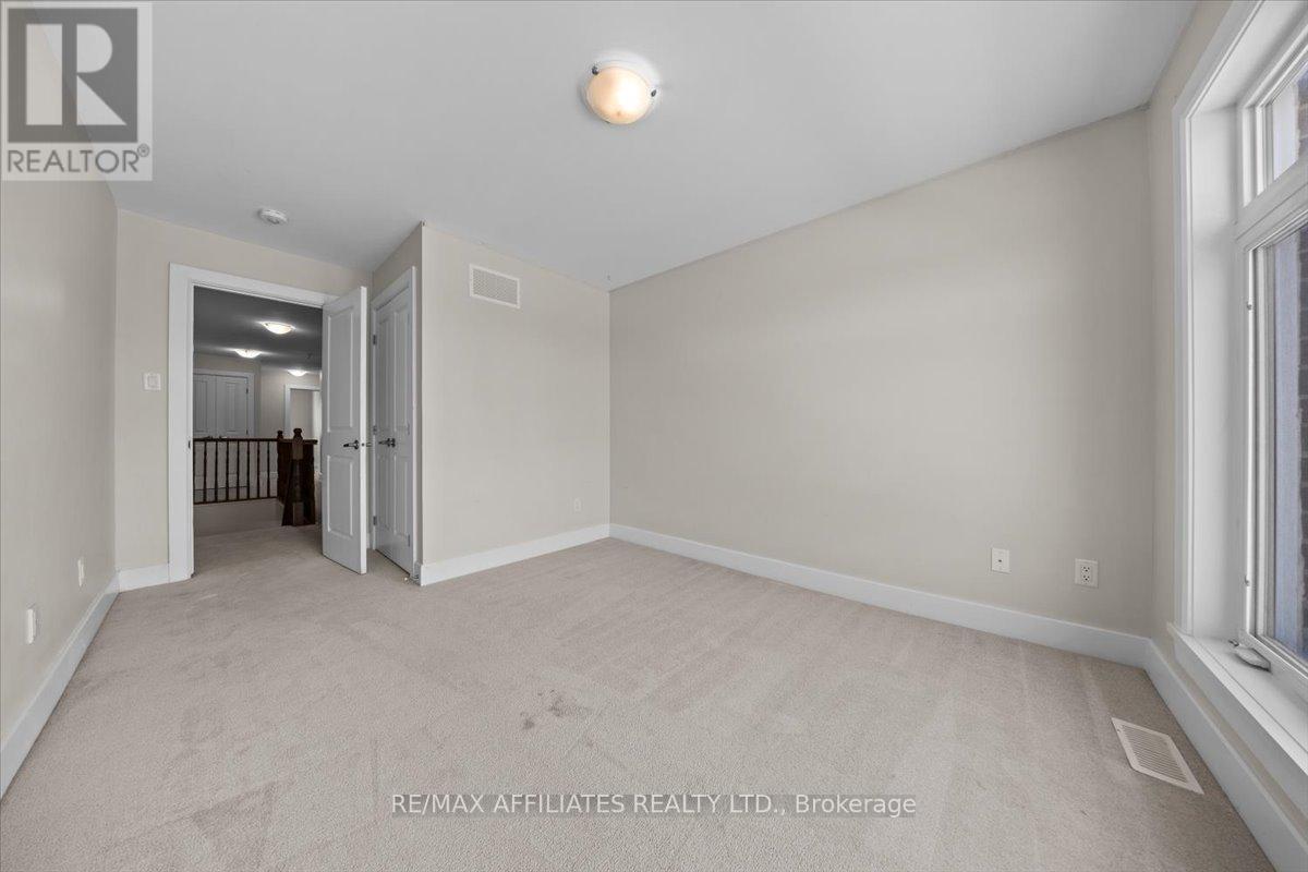 102 Hurdis Way, Carleton Place, Ontario  K7C 0L5 - Photo 26 - X12390559