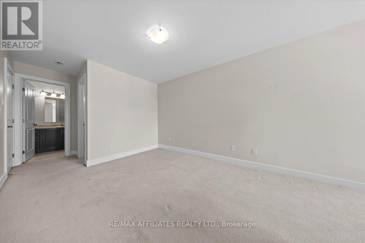 102 Hurdis Way, Carleton Place, Ontario  K7C 0L5 - Photo 33 - X12390559