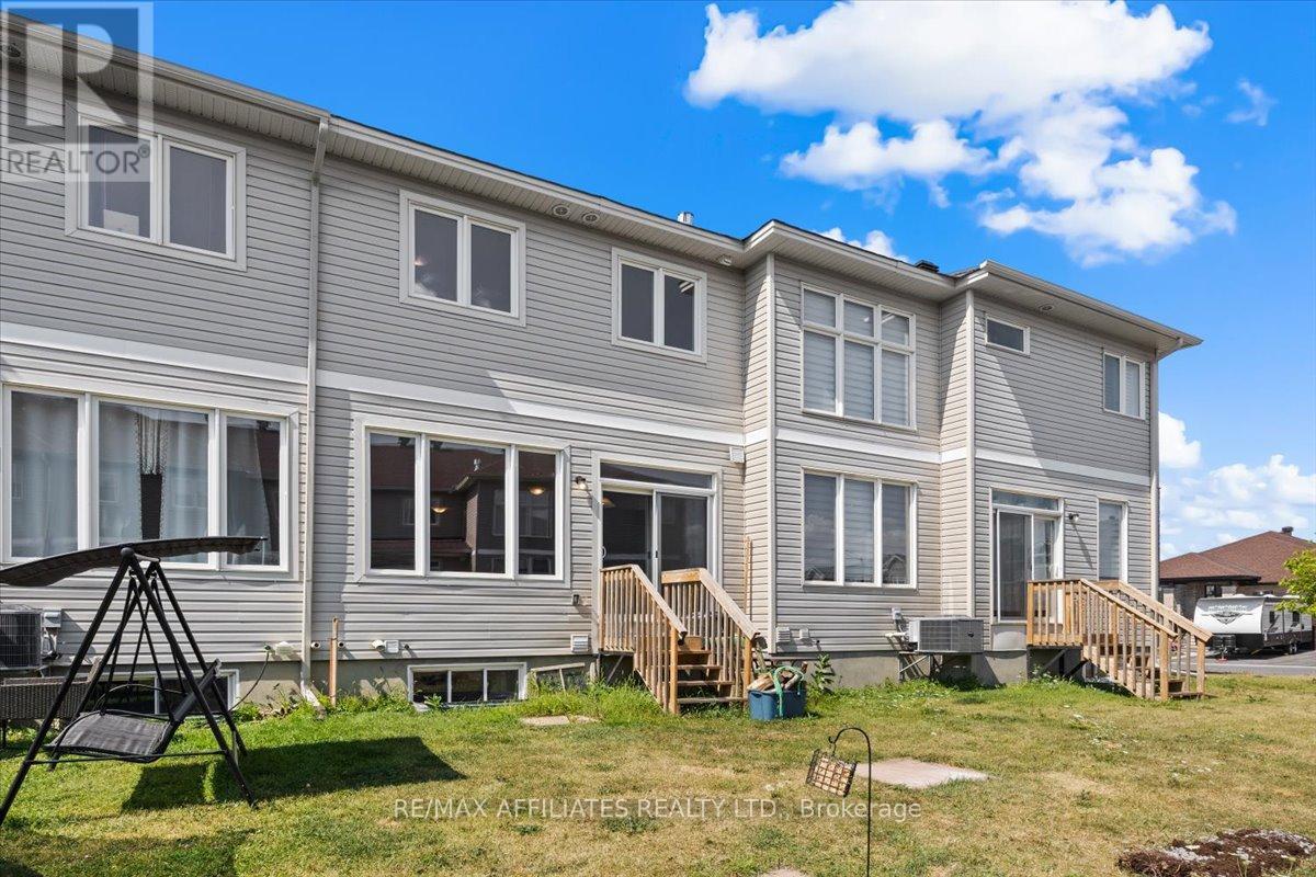 102 Hurdis Way, Carleton Place, Ontario  K7C 0L5 - Photo 43 - X12390559