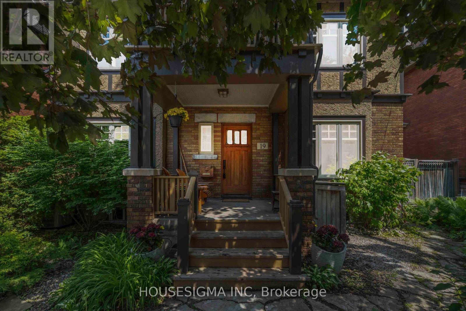 Property at 19 OAKLAND AVENUE image 2