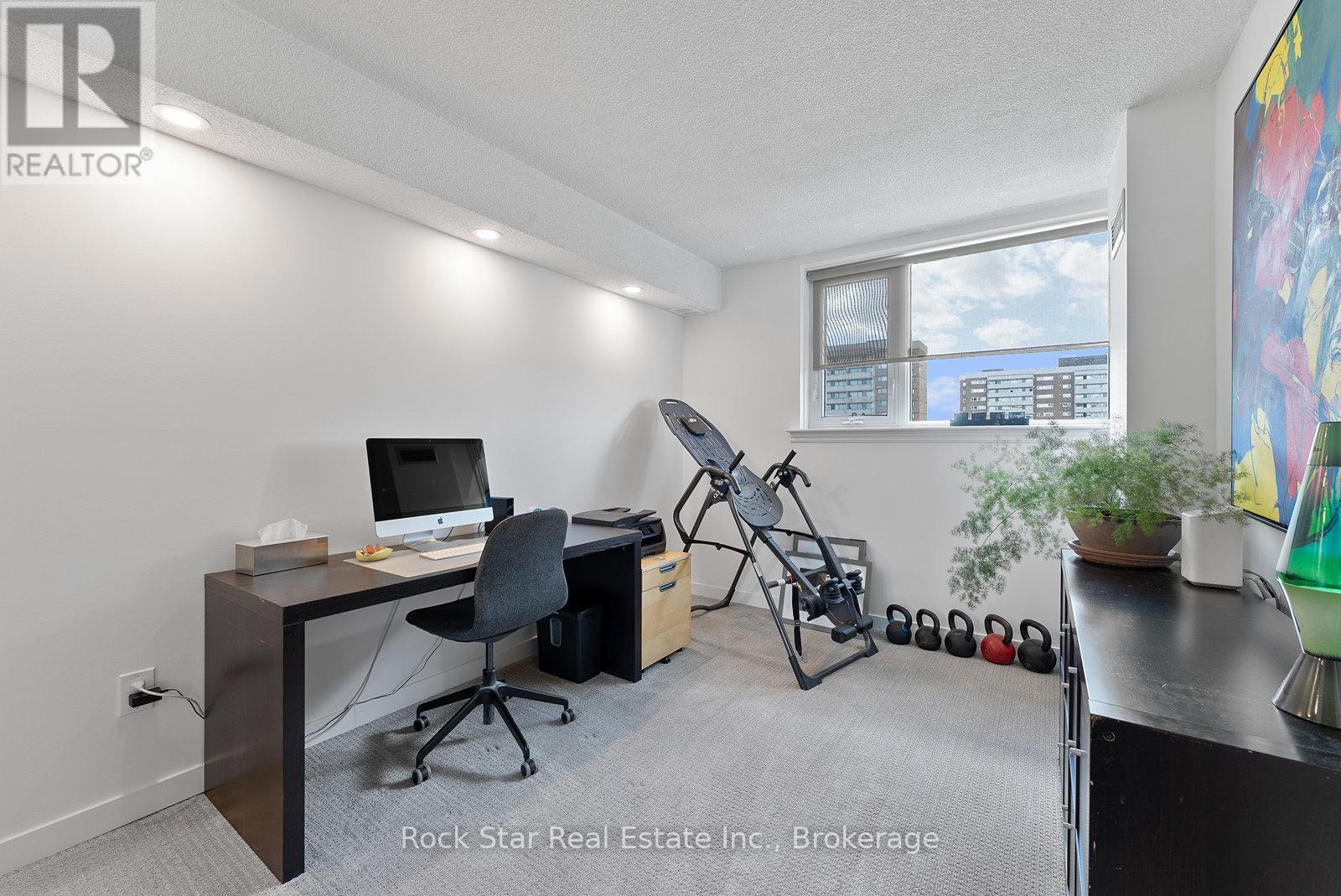 1305 - 270 Scarlett Road, Toronto, Ontario  M6N 4X7 - Photo 23 - W12390589