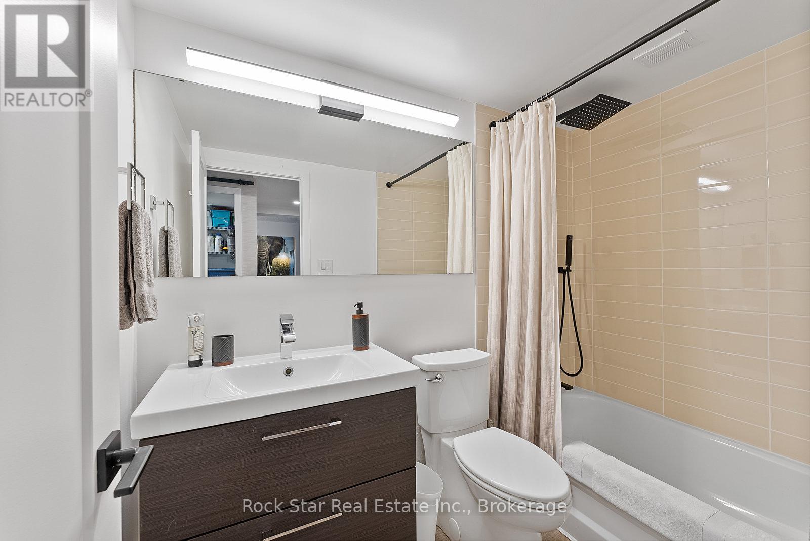 1305 - 270 Scarlett Road, Toronto, Ontario  M6N 4X7 - Photo 26 - W12390589