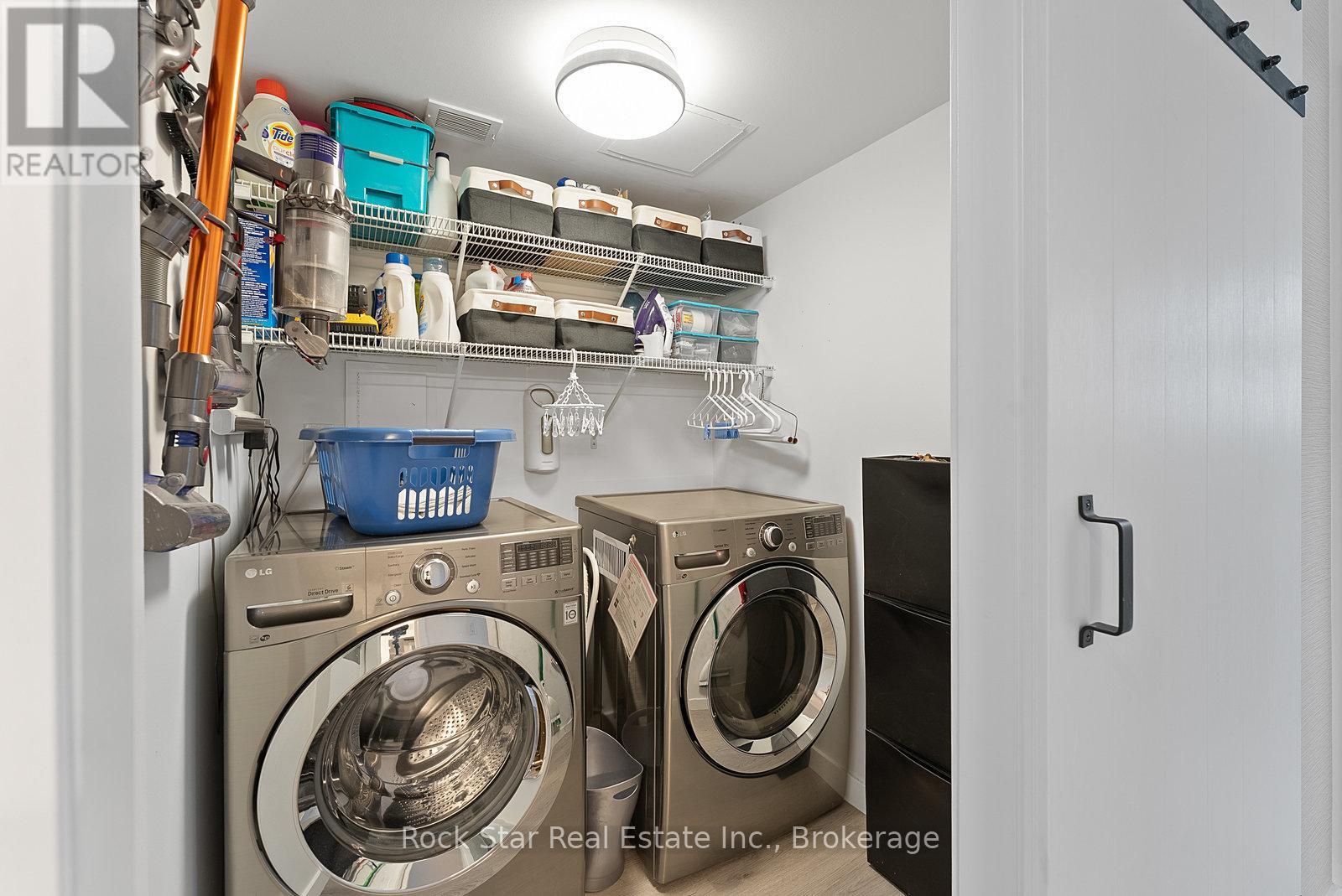 1305 - 270 Scarlett Road, Toronto, Ontario  M6N 4X7 - Photo 27 - W12390589