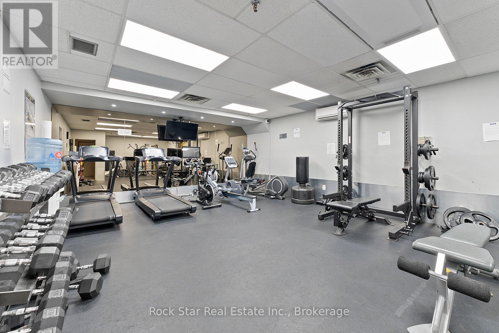 1305 - 270 Scarlett Road, Toronto, Ontario  M6N 4X7 - Photo 34 - W12390589