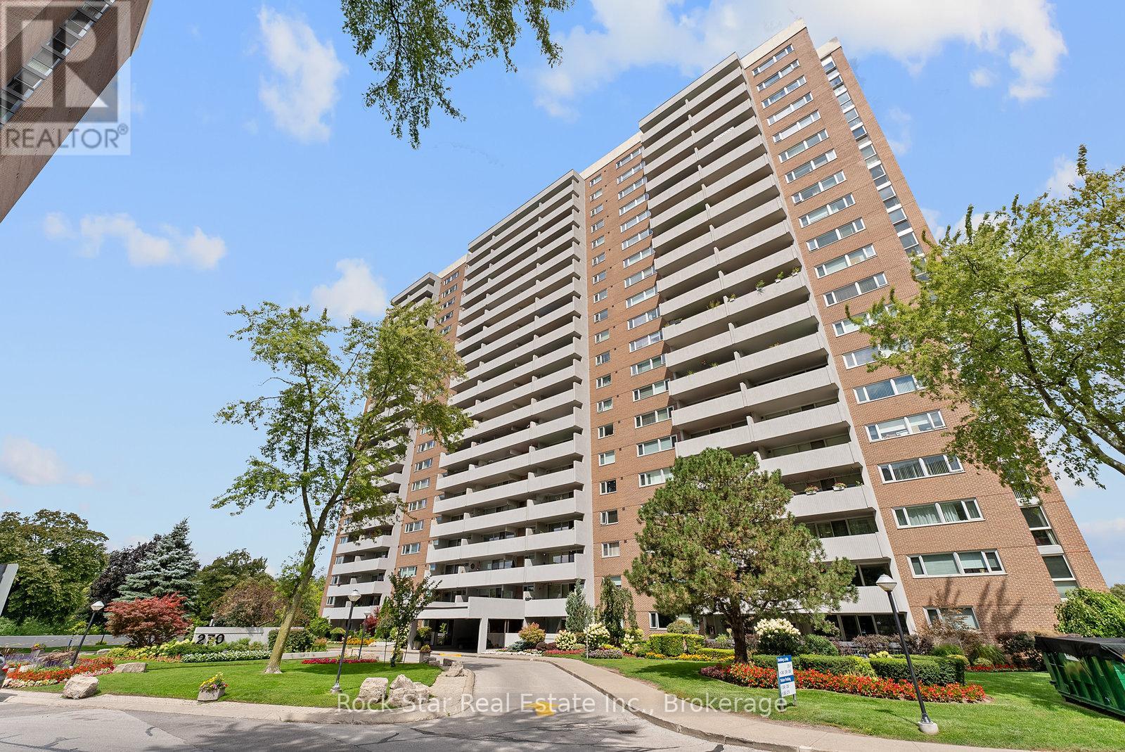 1305 - 270 Scarlett Road, Toronto, Ontario  M6N 4X7 - Photo 37 - W12390589
