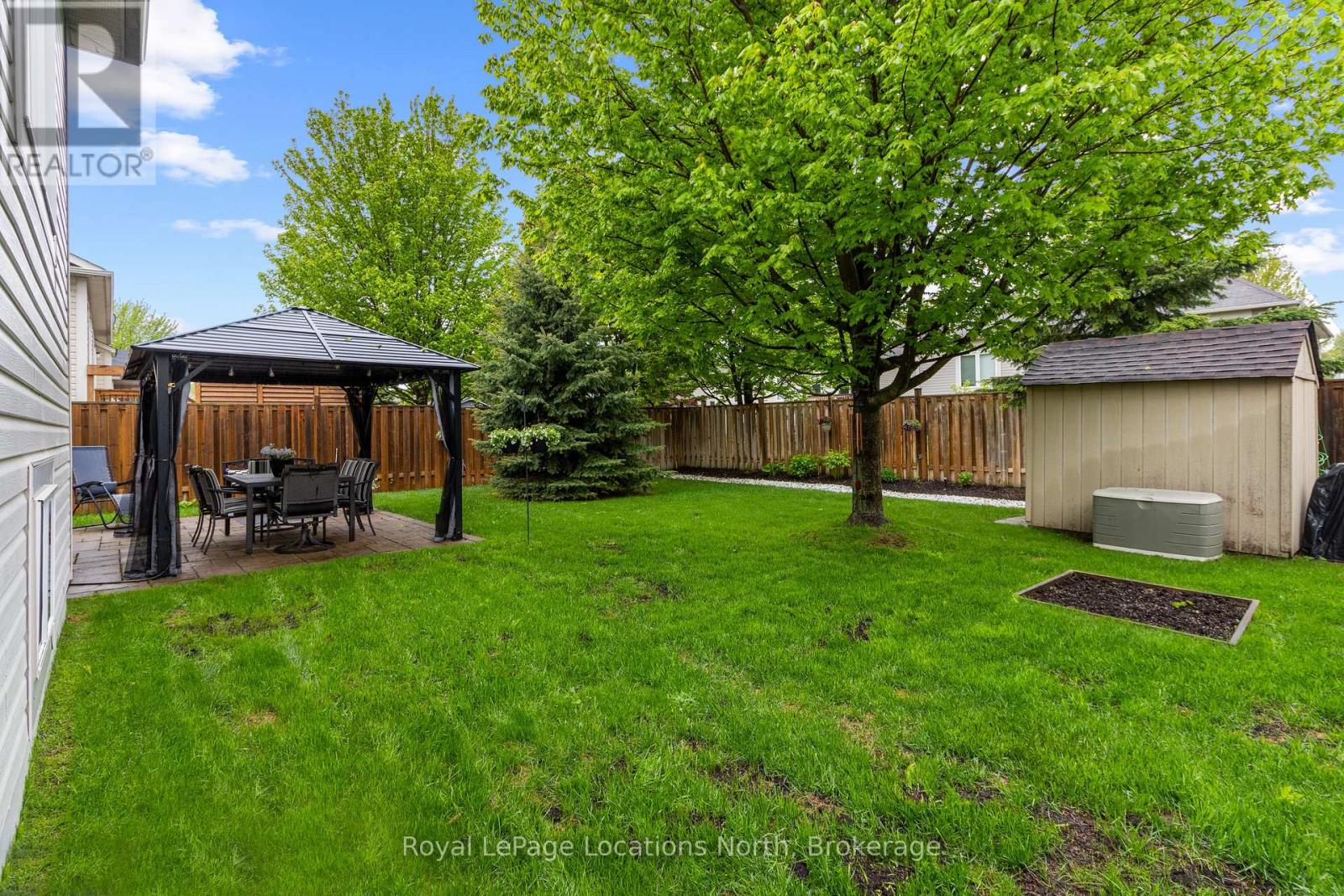 8 Broadpoint Street, Wasaga Beach, Ontario  L9Z 3B8 - Photo 30 - S12390535