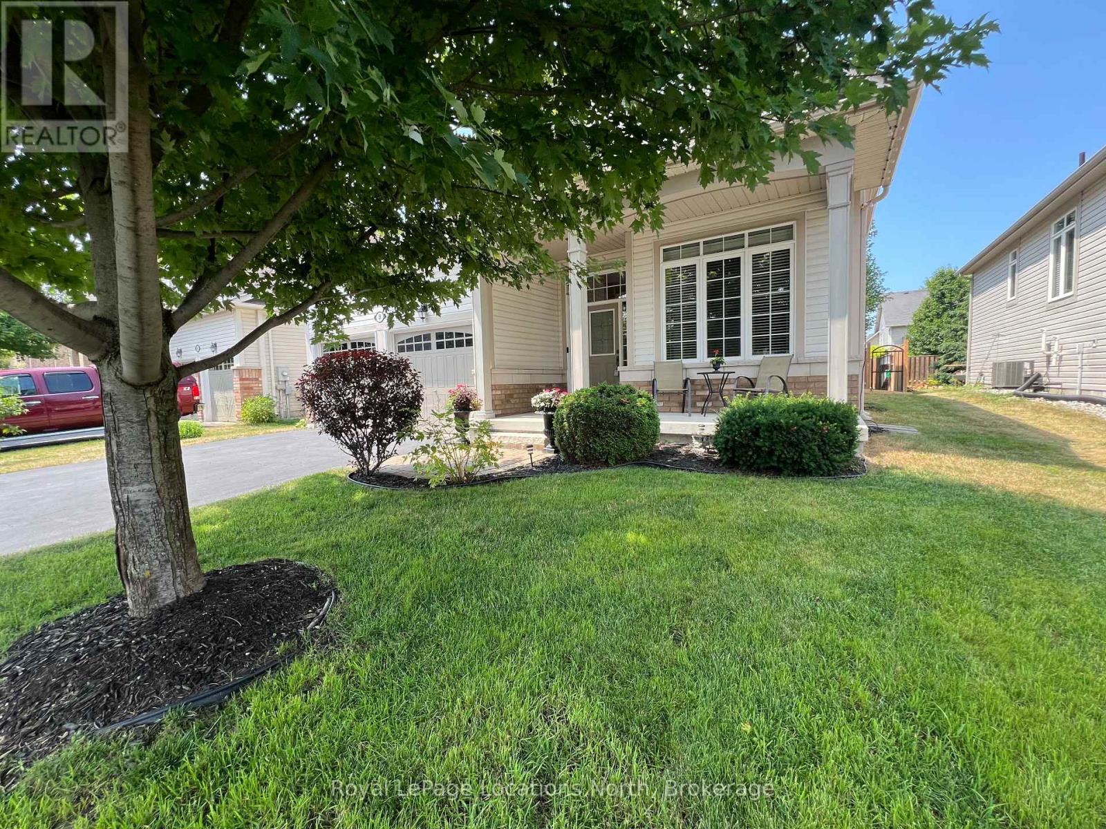8 Broadpoint Street, Wasaga Beach, Ontario  L9Z 3B8 - Photo 41 - S12390535
