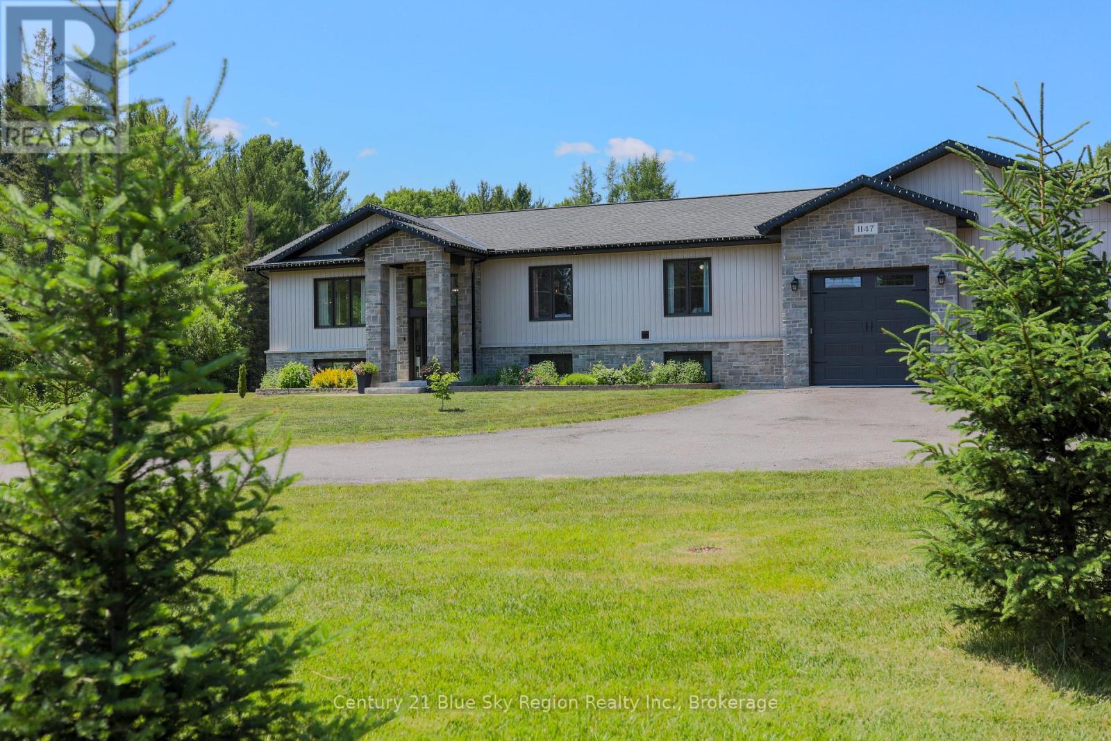 1147 Maple Hill Road, Powassan, Ontario  P0H 1Z0 - Photo 4 - X12390583