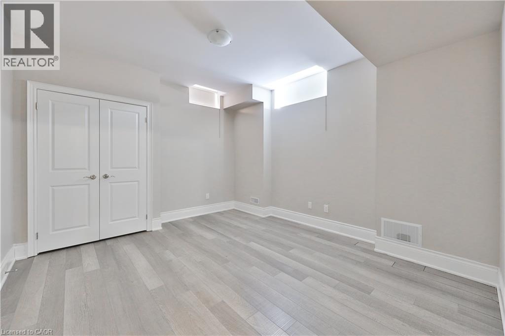 2163 Vineland Crescent, Oakville, Ontario  L6H 0J6 - Photo 45 - 40763978