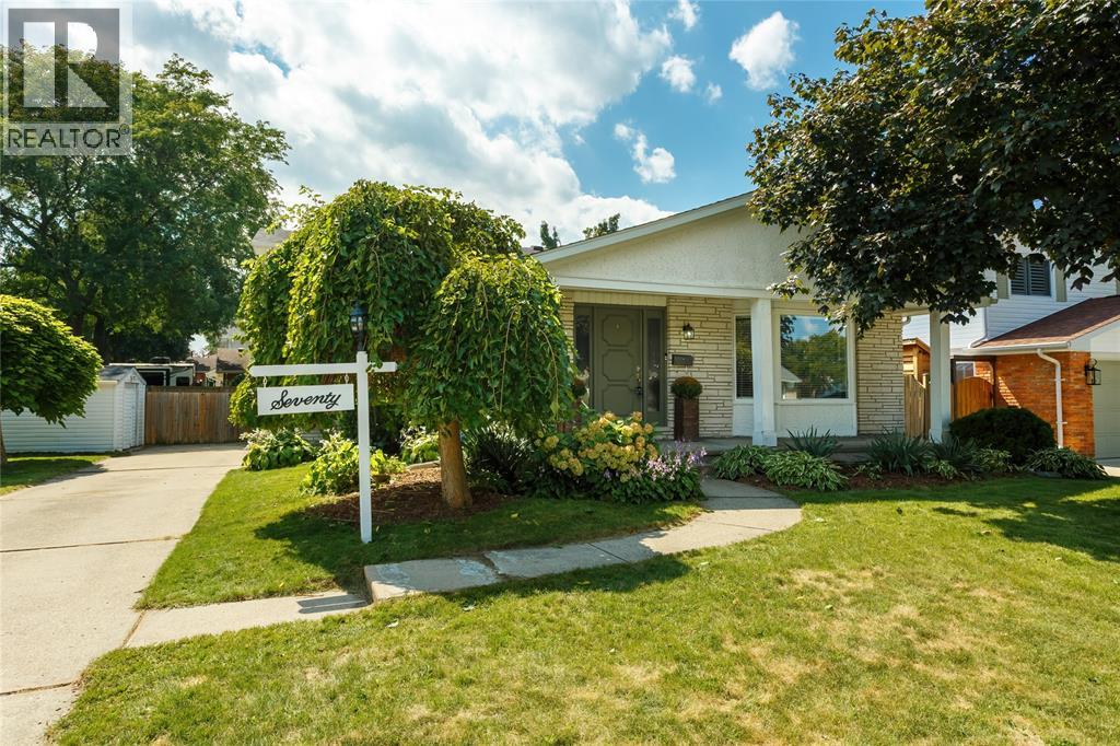 70 Ashby Crescent, Sarnia, Ontario  N7S 4L6 - Photo 2 - 25022787