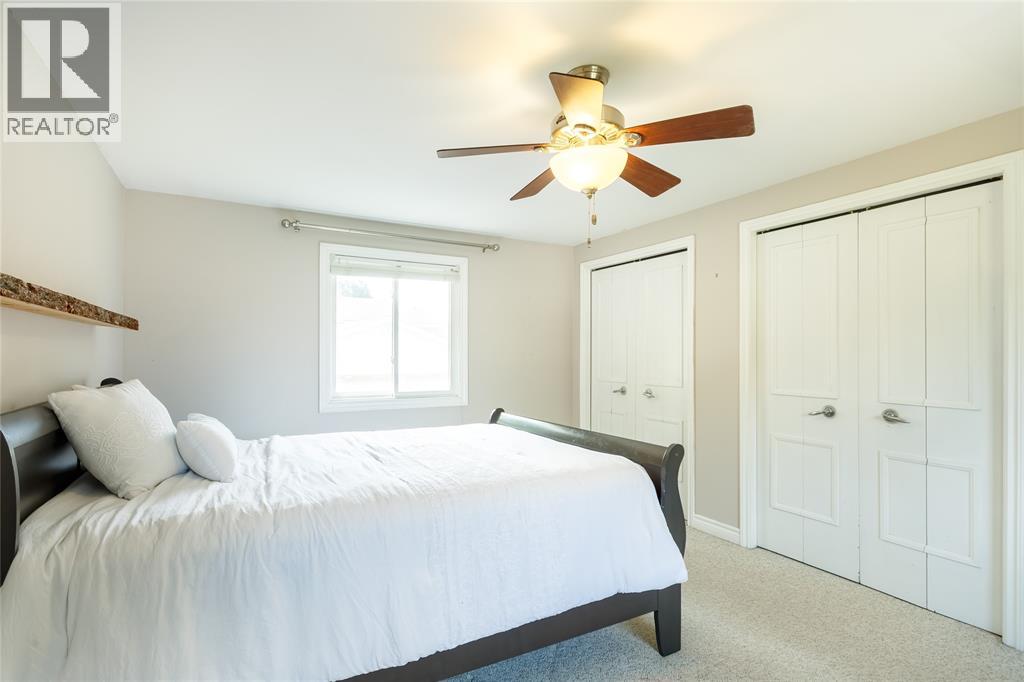 70 Ashby Crescent, Sarnia, Ontario  N7S 4L6 - Photo 27 - 25022787