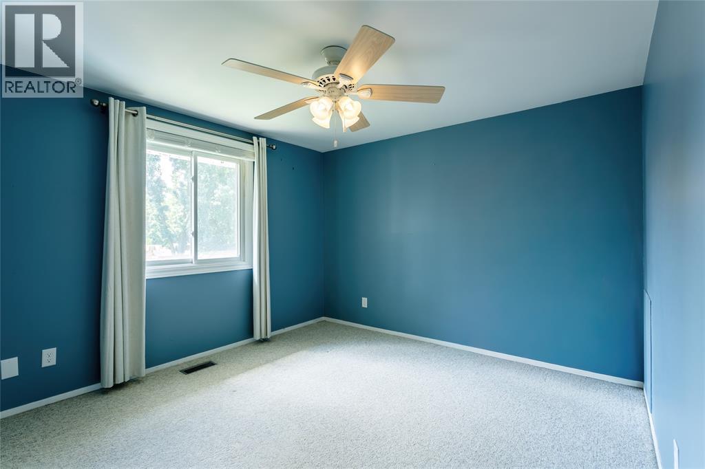 70 Ashby Crescent, Sarnia, Ontario  N7S 4L6 - Photo 29 - 25022787