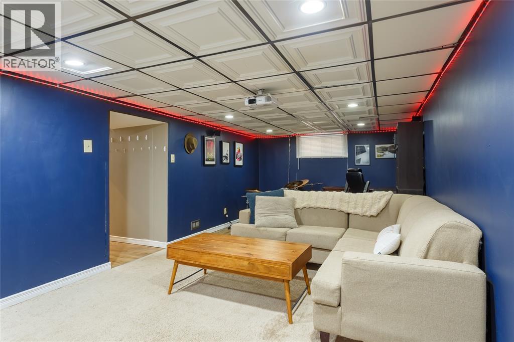 70 Ashby Crescent, Sarnia, Ontario  N7S 4L6 - Photo 35 - 25022787