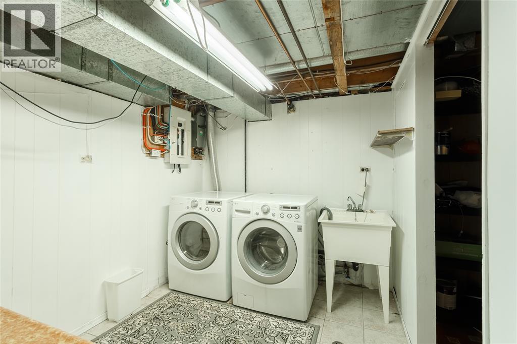 70 Ashby Crescent, Sarnia, Ontario  N7S 4L6 - Photo 37 - 25022787