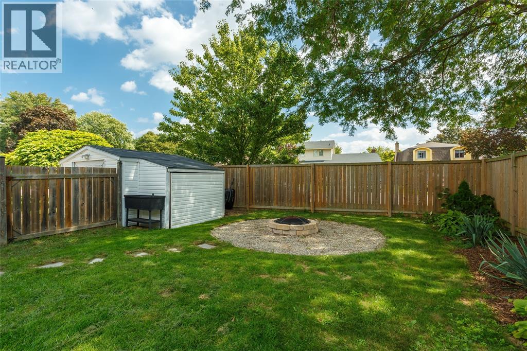 70 Ashby Crescent, Sarnia, Ontario  N7S 4L6 - Photo 39 - 25022787