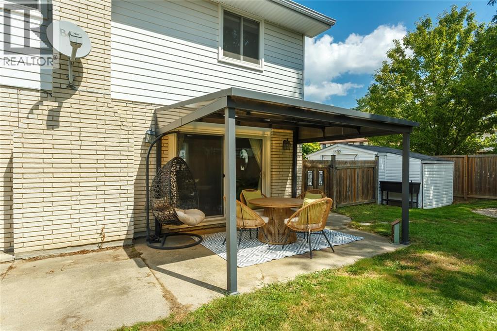 70 Ashby Crescent, Sarnia, Ontario  N7S 4L6 - Photo 45 - 25022787