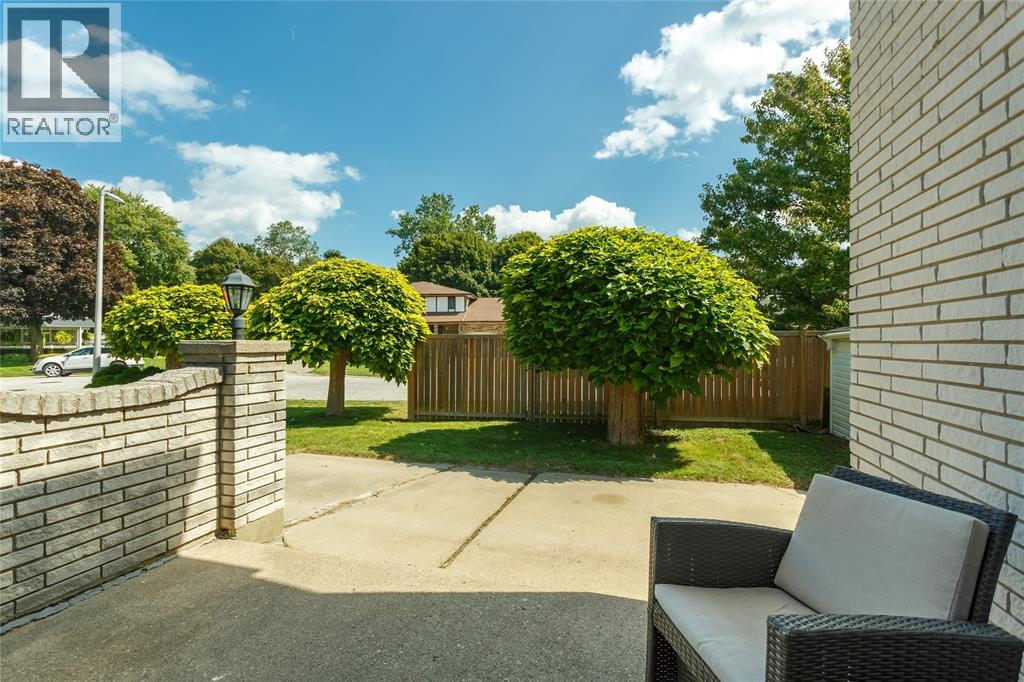 70 Ashby Crescent, Sarnia, Ontario  N7S 4L6 - Photo 49 - 25022787