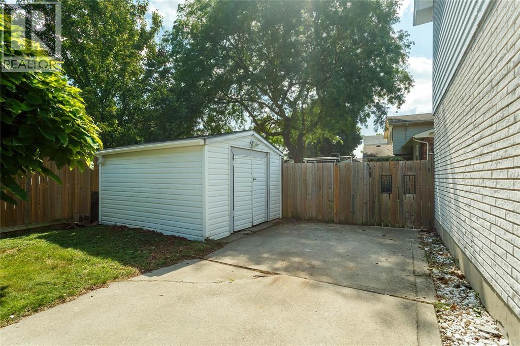 70 Ashby Crescent, Sarnia, Ontario  N7S 4L6 - Photo 50 - 25022787