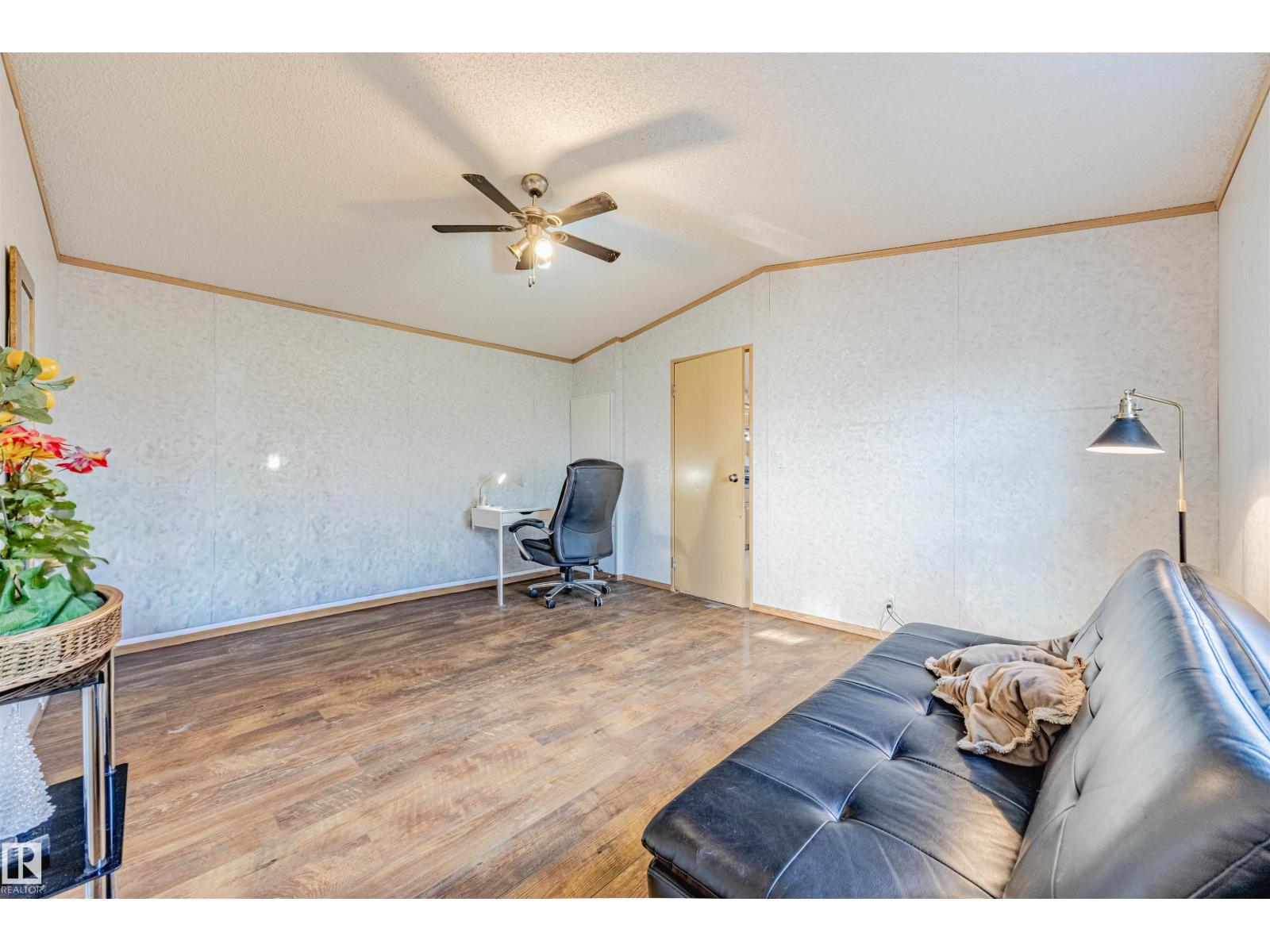 3338 Lakeview Rd Nw, Edmonton, Alberta  T5S 2R8 - Photo 22 - E4456835