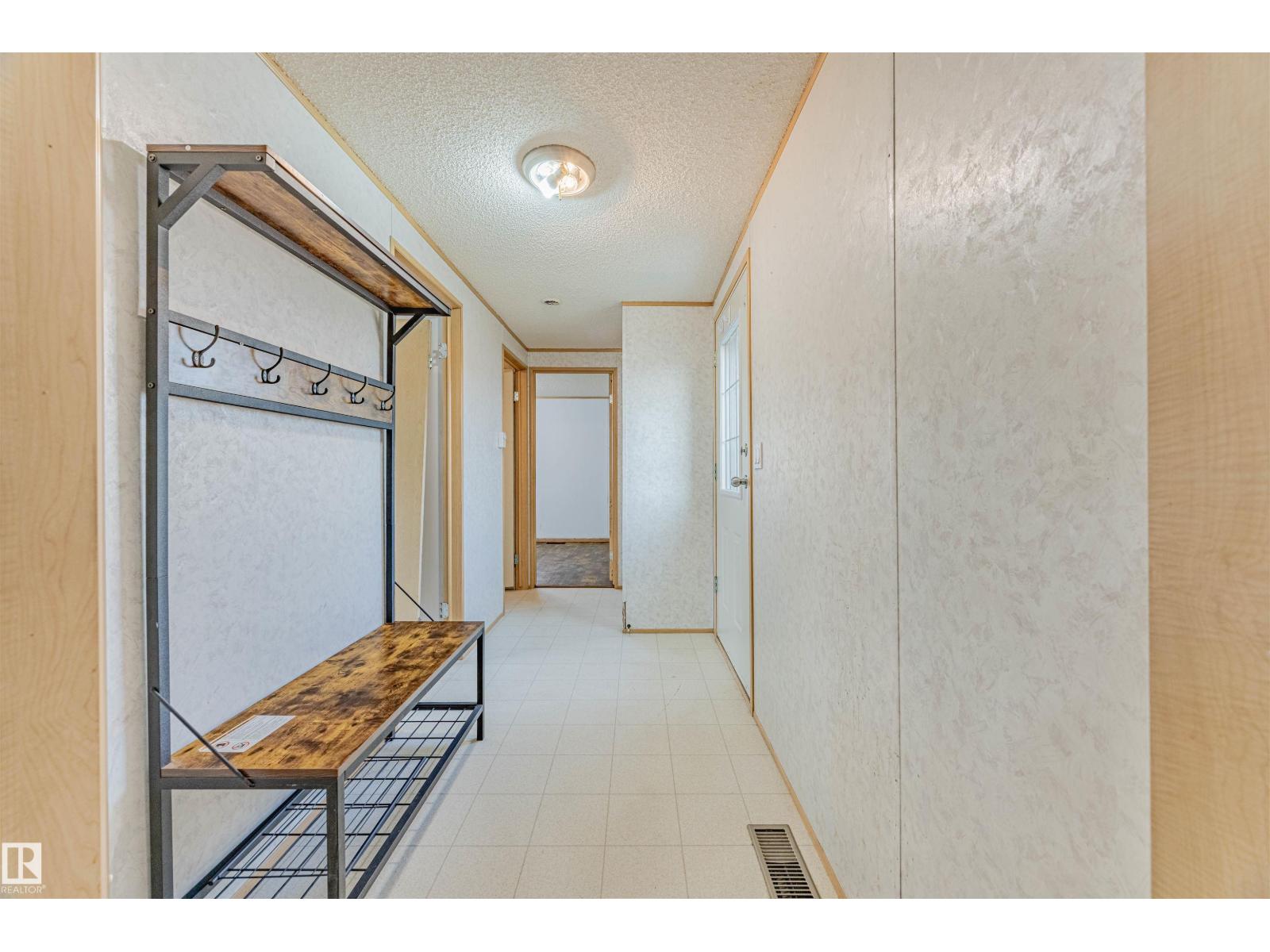 3338 Lakeview Rd Nw, Edmonton, Alberta  T5S 2R8 - Photo 27 - E4456835