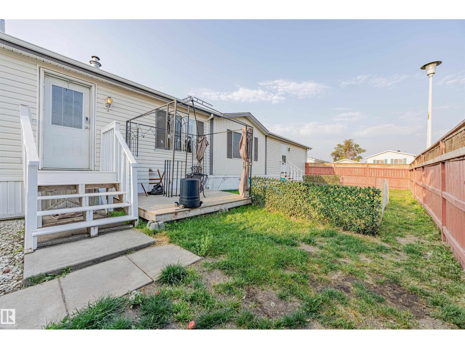 3338 Lakeview Rd Nw, Edmonton, Alberta  T5S 2R8 - Photo 45 - E4456835