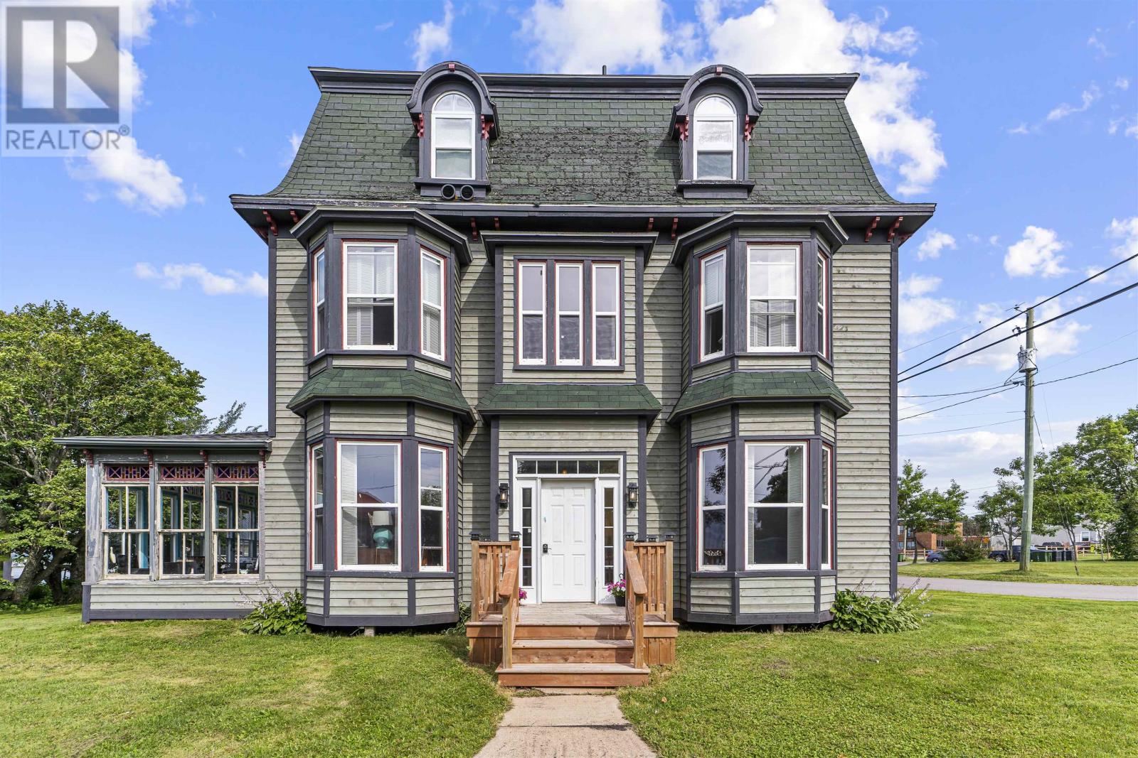 16 Washington Street, Souris, Prince Edward Island  C0A 2B0 - Photo 9 - 202522758