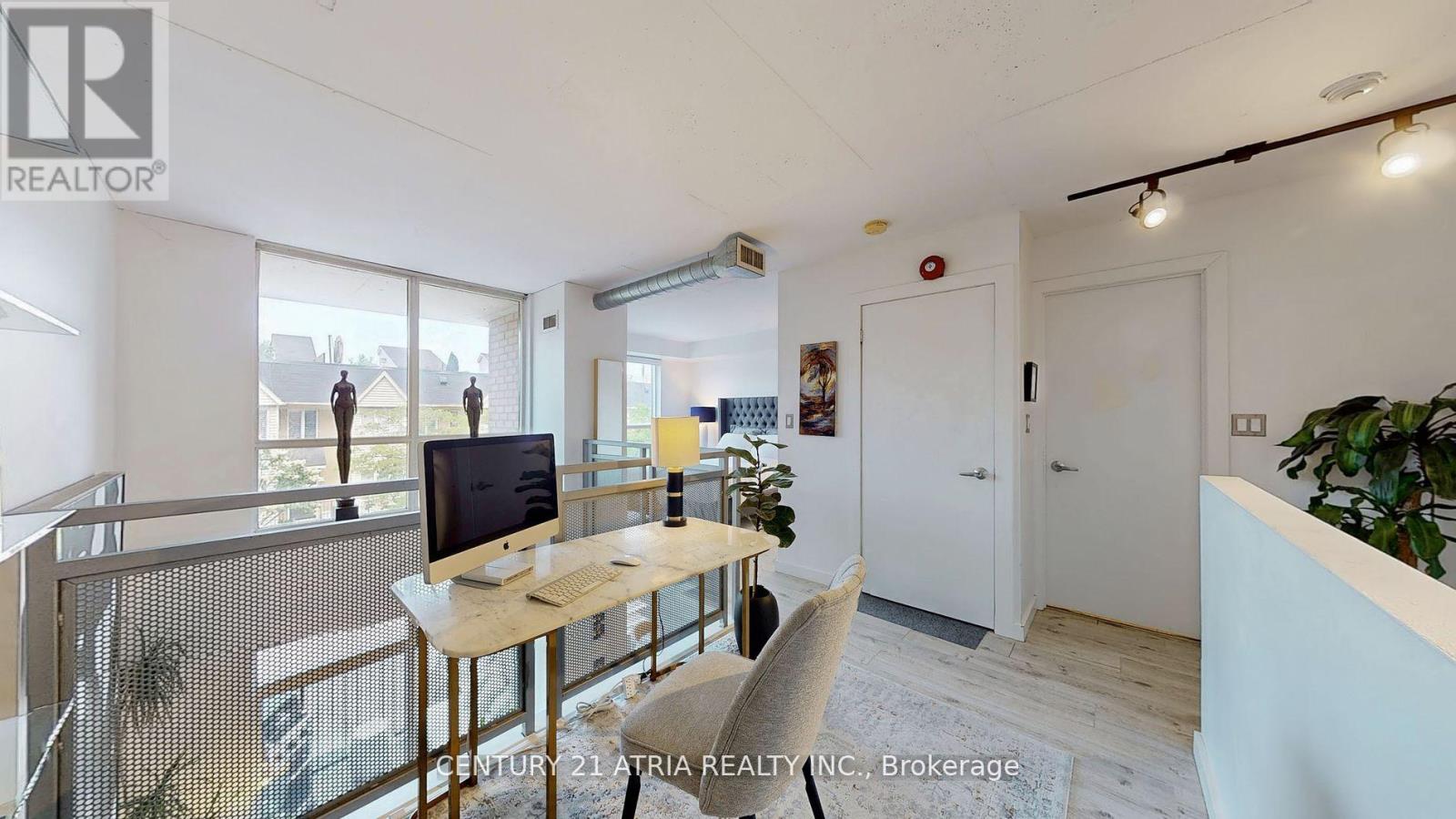 215 - 800 King Street W, Toronto, Ontario  M5V 3M7 - Photo 15 - C12390511