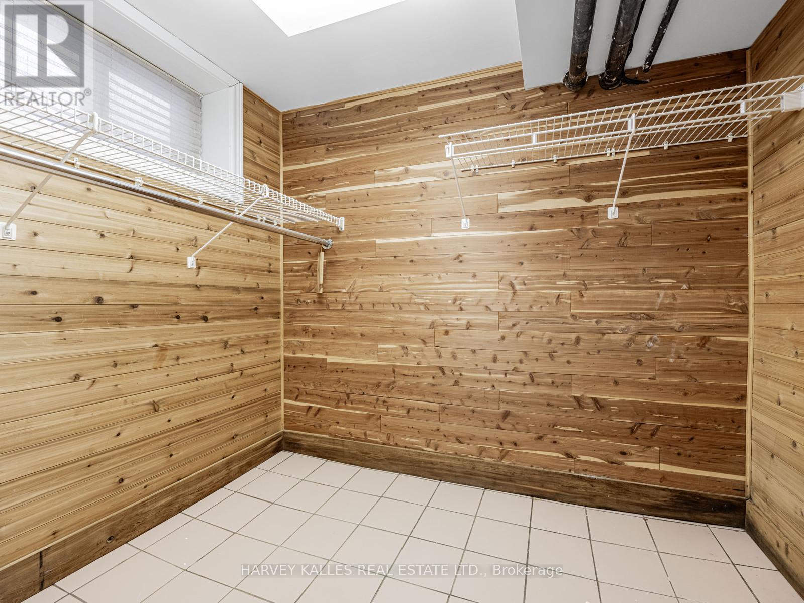 191 Glen Cedar Road, Toronto, Ontario  M6C 3G9 - Photo 23 - C12390540